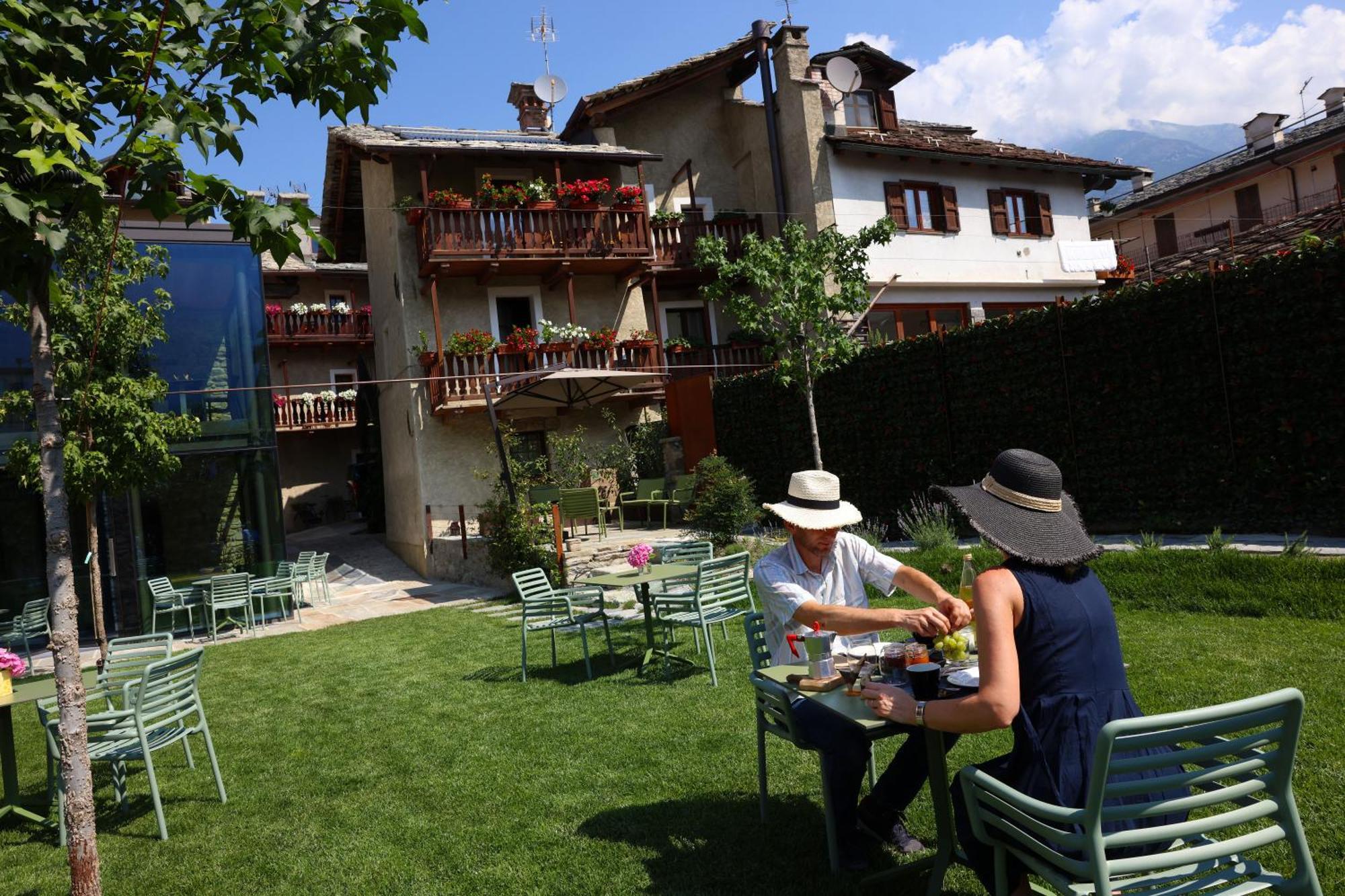 Relais Bondaz Hotel Aosta Exterior photo