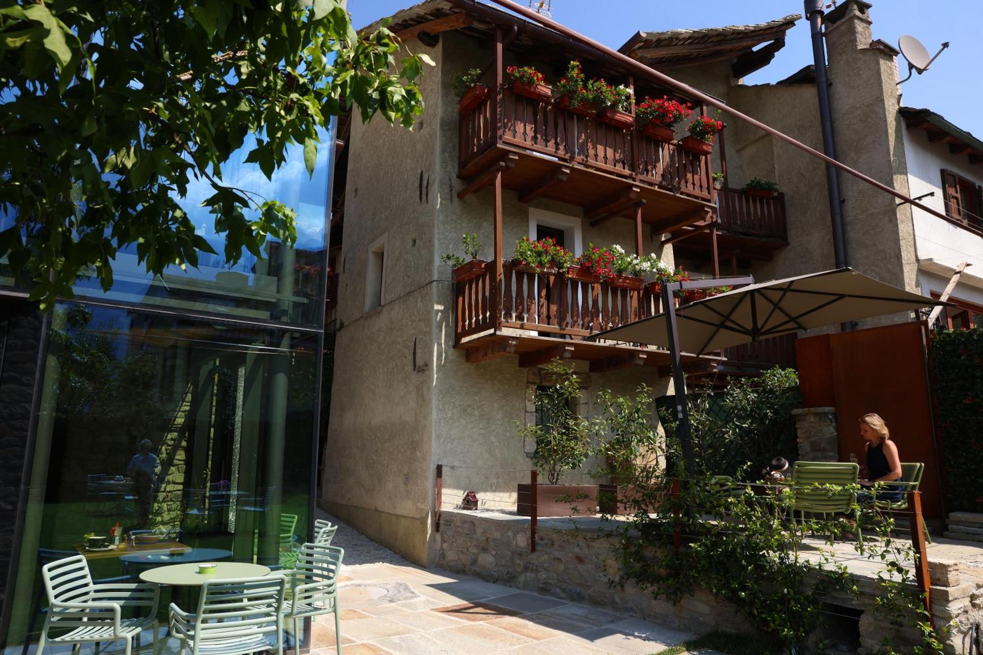 Relais Bondaz Hotel Aosta Exterior photo